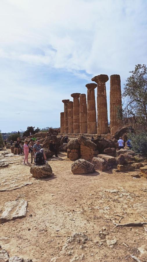 La Terrazza Di Athena Sweet Rooms Agrigento Dış mekan fotoğraf